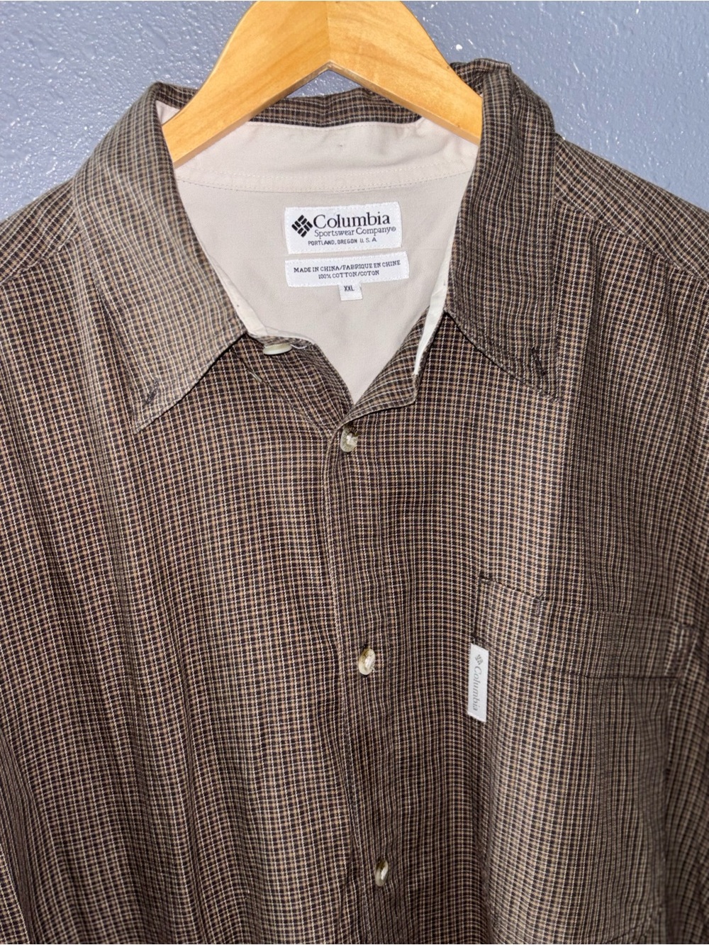 Columbia Men's Brown Plaid Long Sleeve Button-Up Shirt